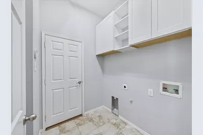 15737 Landing Creek Lane, Fort Worth, TX 76262 - Photo 14