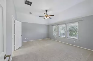 15737 Landing Creek Ln, Fort Worth, TX 76262 - Photo 8