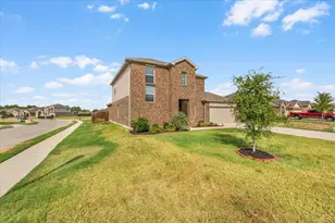 344 Valentine Ct, Burleson, TX 76028 - Photo 1