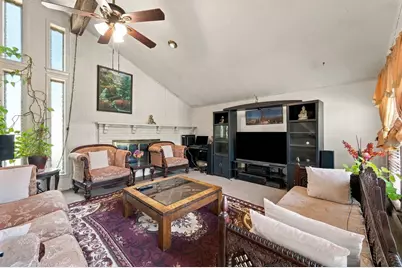2721 Vancouver Street, Irving, TX 75062 - Photo 4