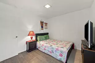2721 Vancouver St, Irving, TX 75062 - Photo 12