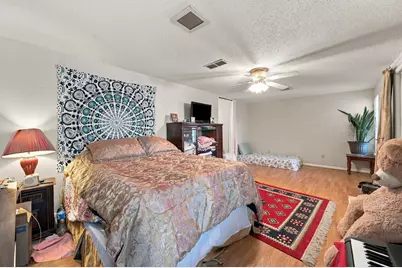 2721 Vancouver Street, Irving, TX 75062 - Photo 18