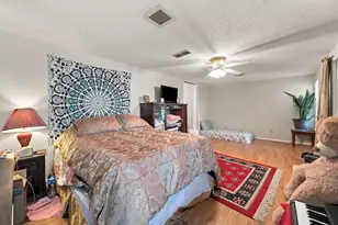 2721 Vancouver St, Irving, TX 75062 - Photo 18