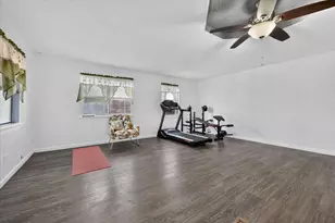 4101 Clemson Dr, Garland, TX 75042 - Photo 18