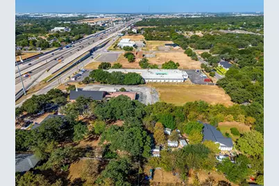 4615 E California Parkway, Forest Hill, TX 76119 - Photo 4