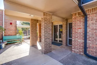 4615 E California Parkway, Forest Hill, TX 76119 - Photo 36