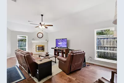 1408 Berne Lane, Lewisville, TX 75067 - Photo 12