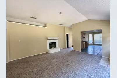 326 King Arthur Drive, Weatherford, TX 76086 - Photo 2