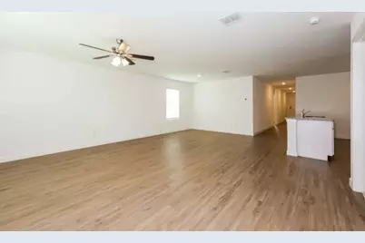 7109 Landings Edge Road, Fort Worth, TX 76179 - Photo 4