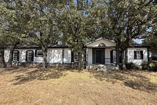 986 Co Rd 1785, Sunset, TX 76270 - Photo 2