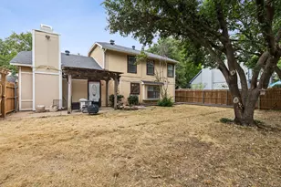 2020 Crestmeadow St, Denton, TX 76207 - Photo 22