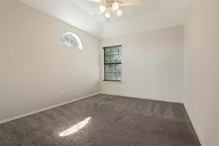 4503 Malvern Hill Rd, Grand Prairie, TX 75052 - Photo 14