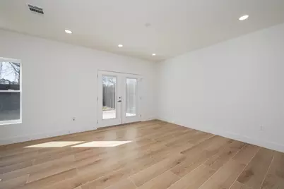2507 Crossman Avenue, Dallas, TX 75212 - Photo 4