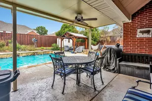 3019 Churchill Downs, Irving, TX 75060 - Photo 4