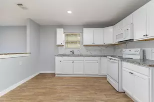 1322 Galloway Ave, Dallas, TX 75216 - Photo 4
