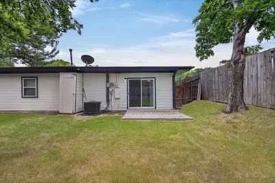 4424 Wellesley Avenue, Fort Worth, TX 76107 - Photo 18