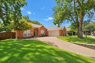 4213 Pecan Grove Ln, Rowlett, TX 75088 - Photo 2