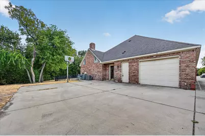 7007 Spanky Branch Court, Dallas, TX 75248 - Photo 4