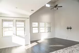 518 Saddle Club Way, Princeton, TX 75407 - Photo 6