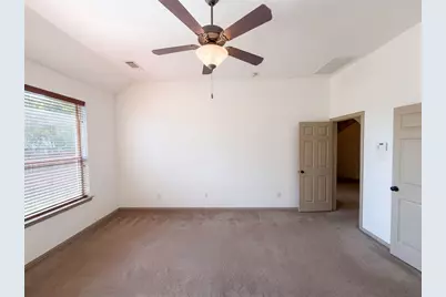 8152 Black Sumac Drive, Fort Worth, TX 76131 - Photo 4