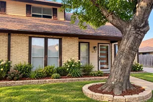 2314 Garden Park Ct, Arlington, TX 76013 - Photo 2