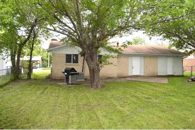 5729 Emerson Drive, Watauga, TX 76148 - Photo 16