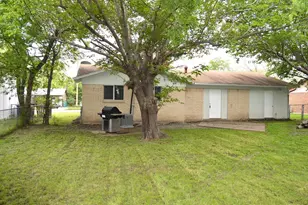 5729 Emerson Dr, Watauga, TX 76148 - Photo 16