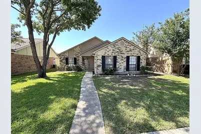 4121 Driscoll Drive, The Colony, TX 75056 - Photo 2