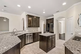 3907 Gentle Breeze Ct, Arlington, TX 76017 - Photo 12