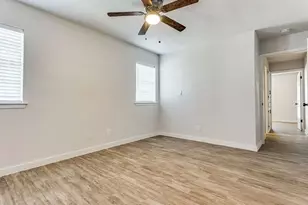 1606 Travis St, Garland, TX 75042 - Photo 20
