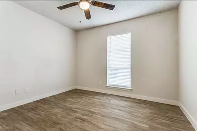 1606 Travis Street, Garland, TX 75042 - Photo 18