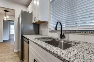 1606 Travis St, Garland, TX 75042 - Photo 14