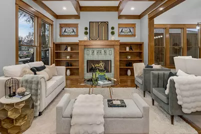 6045 Velasco Avenue, Dallas, TX 75206 - Photo 2