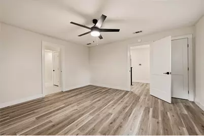 2127 Los Robles Street, Grapevine, TX 76051 - Photo 24