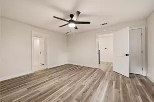 2127 Los Robles St, Grapevine, TX 76051 - Photo 24