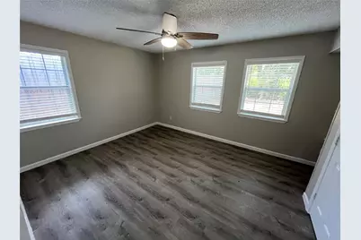 10415 Sylvia Drive, Dallas, TX 75228 - Photo 12