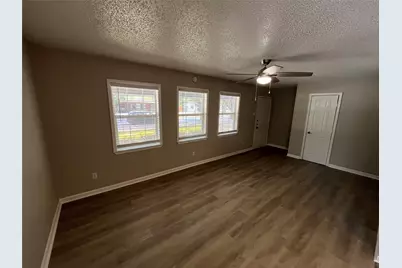 10415 Sylvia Drive, Dallas, TX 75228 - Photo 4
