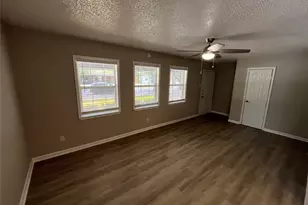 10415 Sylvia Dr, Dallas, TX 75228 - Photo 4