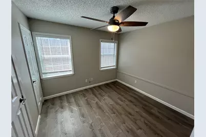 10415 Sylvia Drive, Dallas, TX 75228 - Photo 10