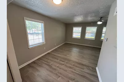 10415 Sylvia Drive, Dallas, TX 75228 - Photo 6
