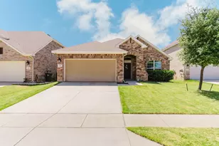 1904 Highlander Ct, Fort Worth, TX 76120 - Photo 1