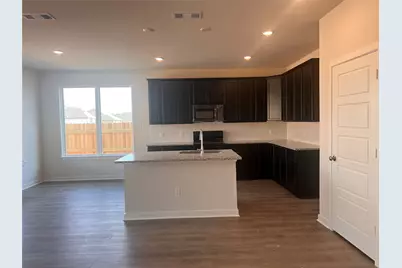 10105 Grace Drive, Waco, TX 76708 - Photo 8