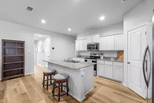 9509 Golden Smt Dr, Fort Worth, TX 76131 - Photo 18