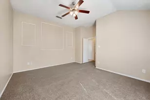 926 Tennis Villa Dr, Arlington, TX 76017 - Photo 10
