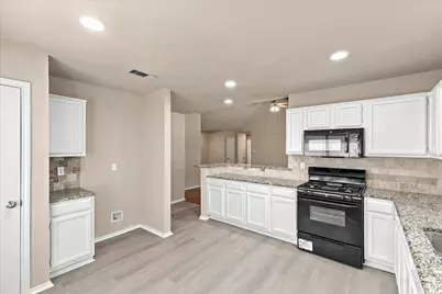 1328 Homestead Street, Flower Mound, TX 75028 - Photo 8