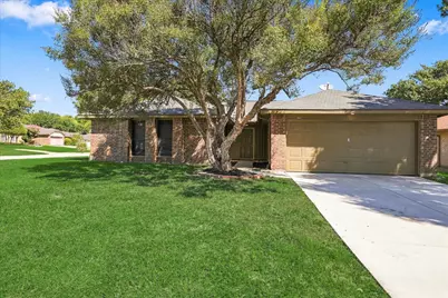1328 Homestead Street, Flower Mound, TX 75028 - Photo 2