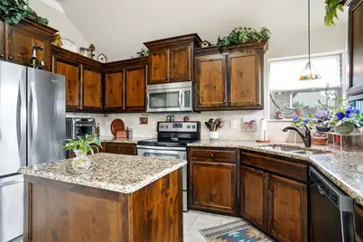 1832 Town Creek Circle, Weatherford, TX 76086 - Photo 16