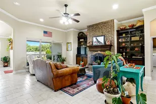 1832 Town Creek Cir, Weatherford, TX 76086 - Photo 8