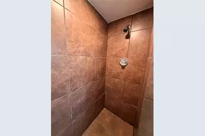 725 Willow Street, Hurst, TX 76053 - Photo 24