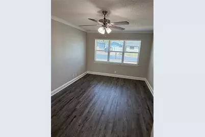 725 Willow Street, Hurst, TX 76053 - Photo 6